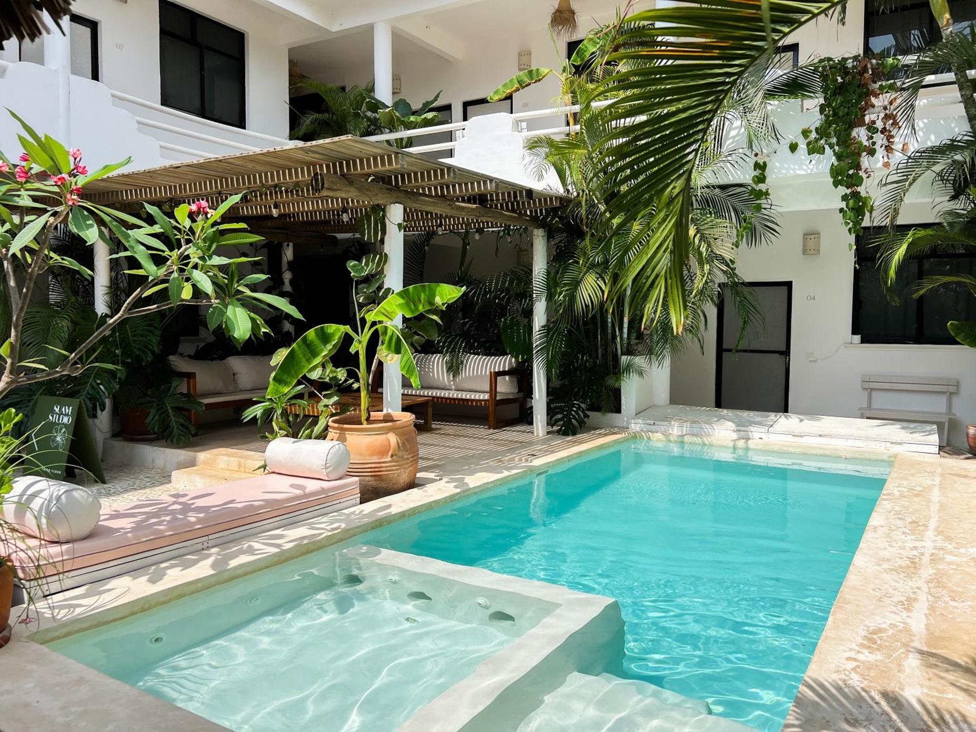 La Punta Rooms Brisas de Zicatela ภายนอก รูปภาพ